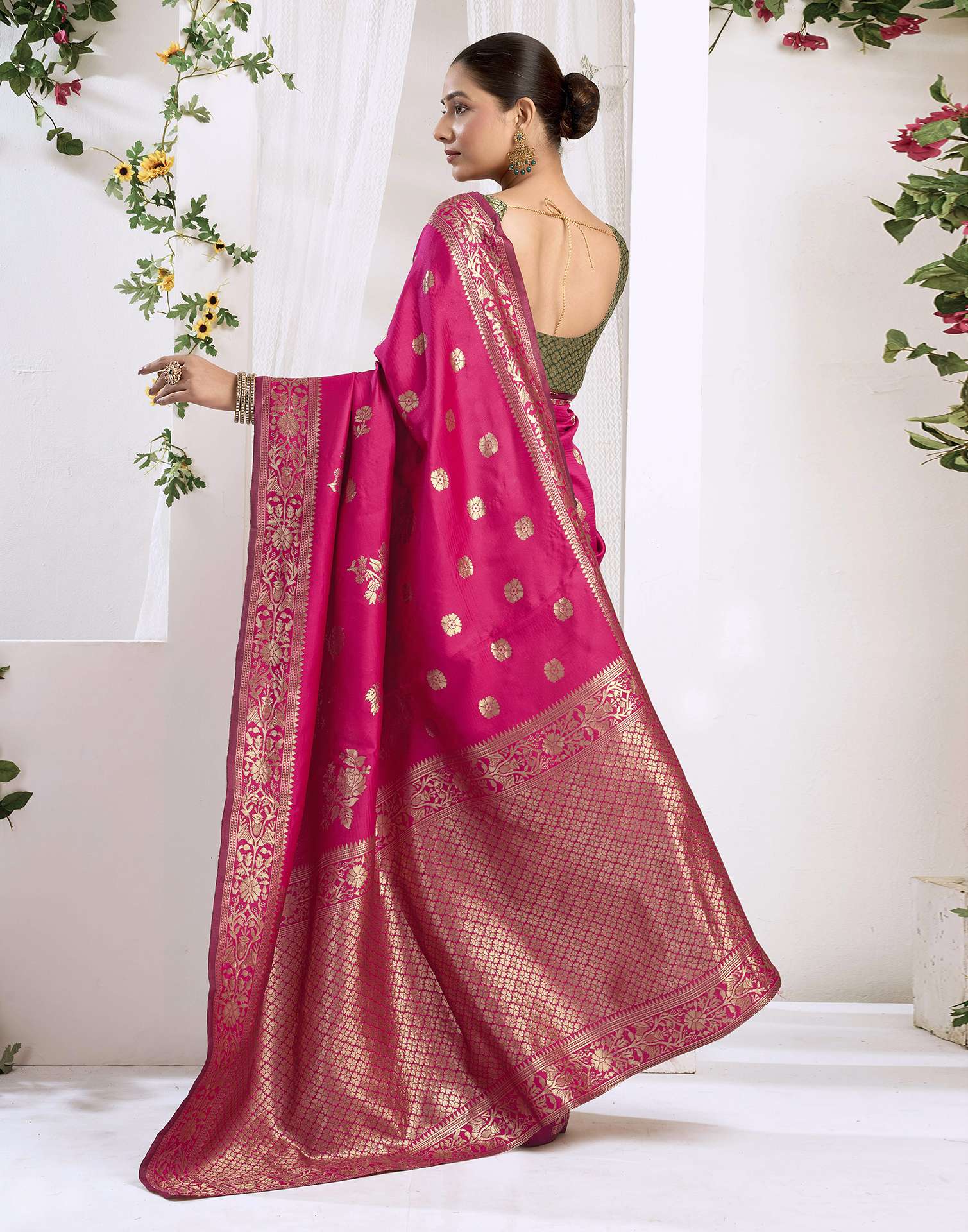 Magenta Silk Woven Banarasi Saree