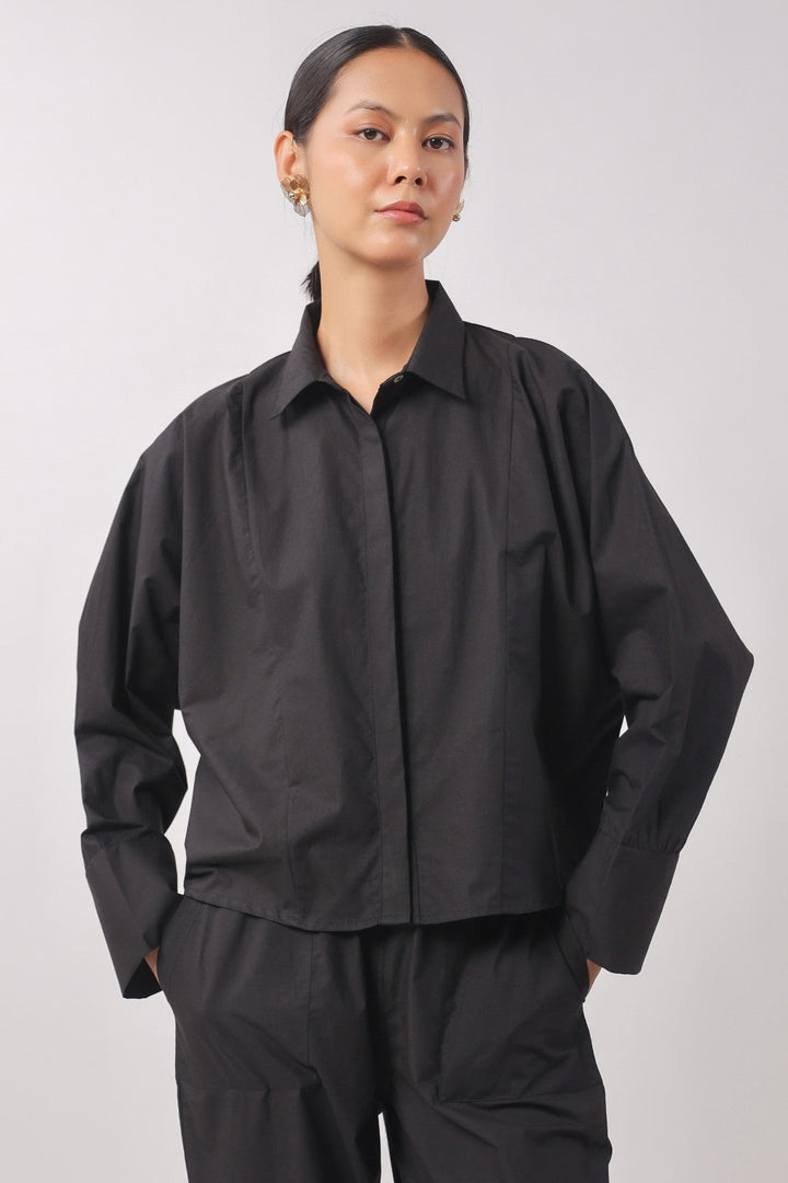 Women’s black cotton tops