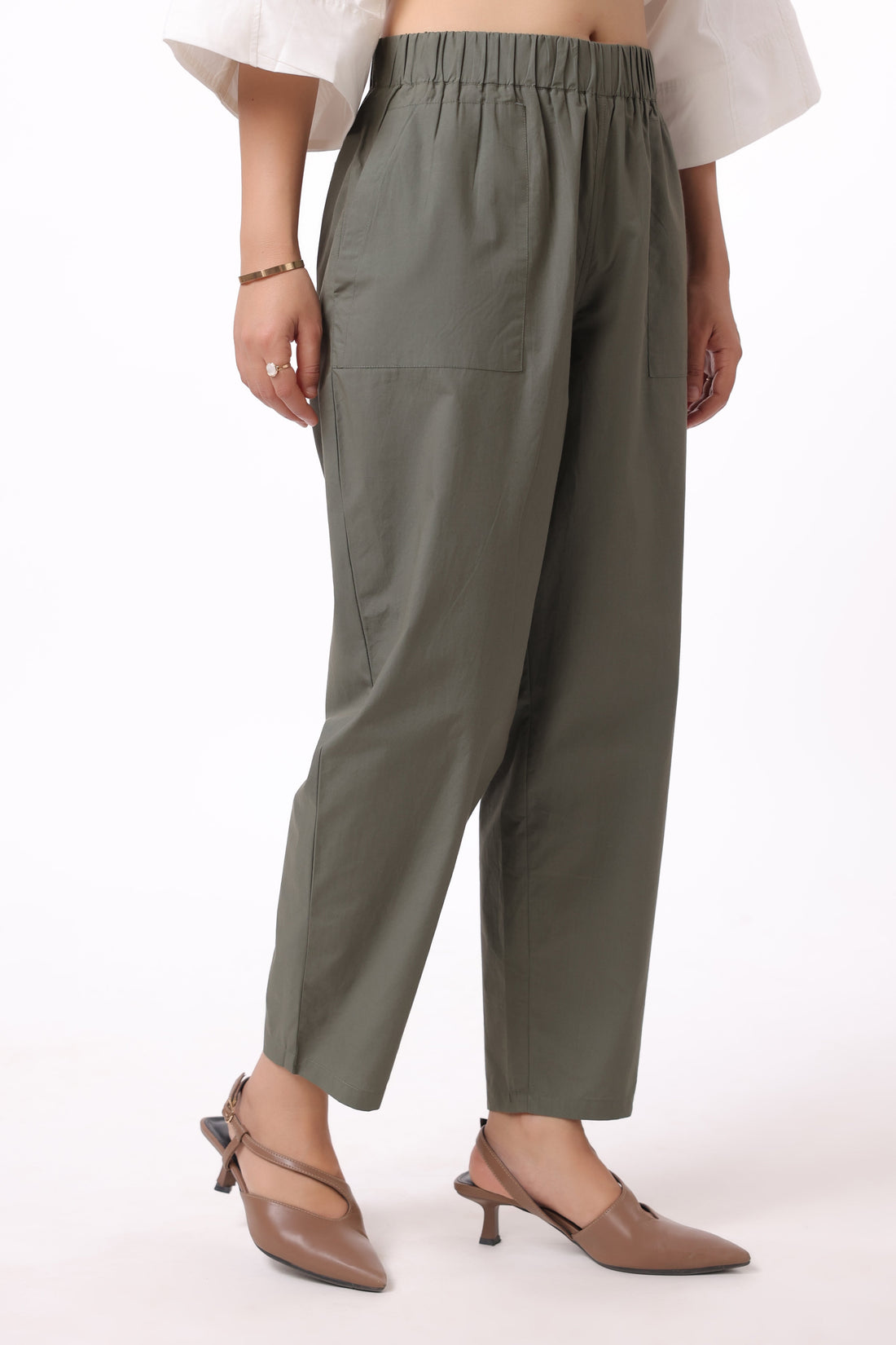 Women Green Solid Cotton Pant