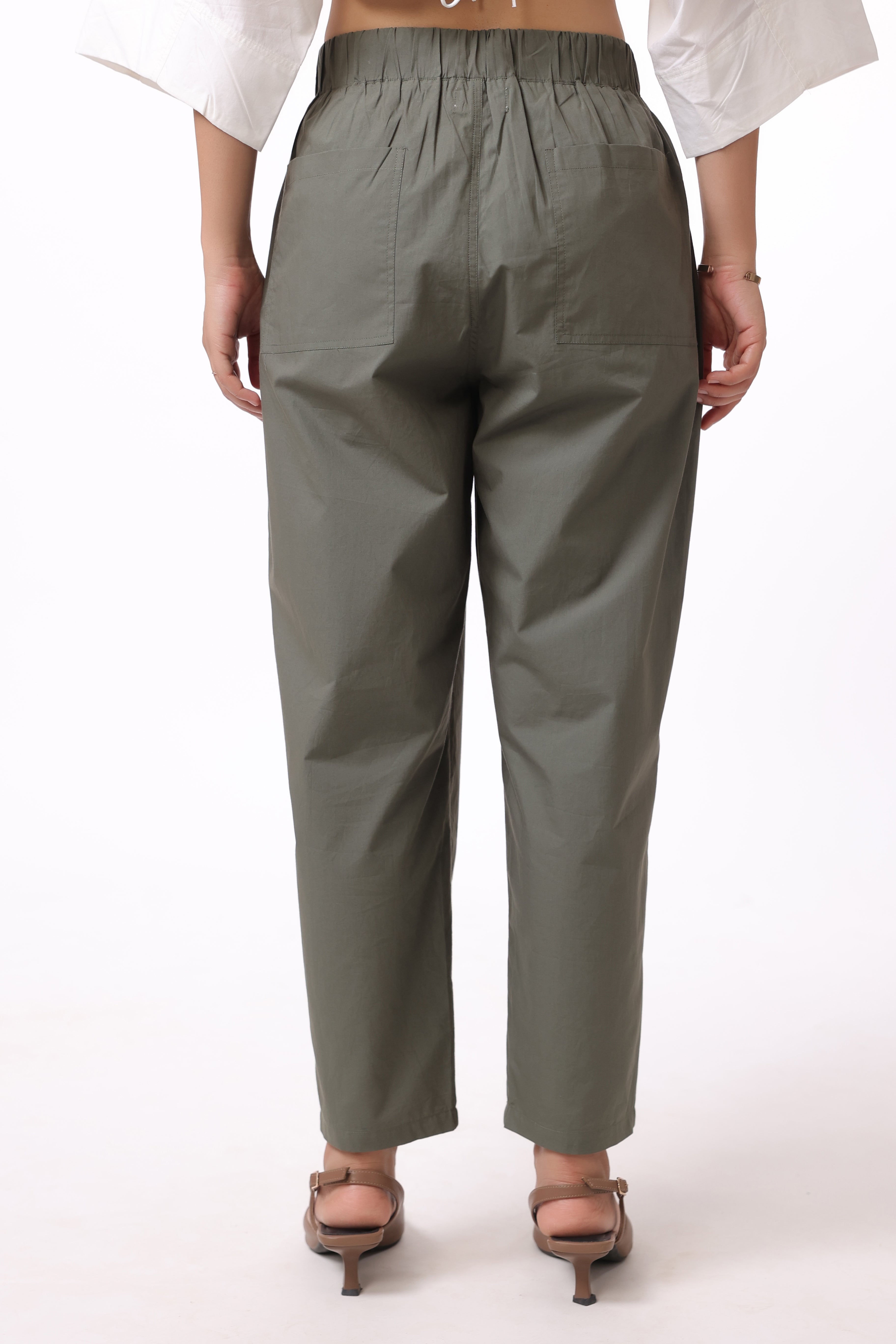 Women Green Solid Cotton Pant