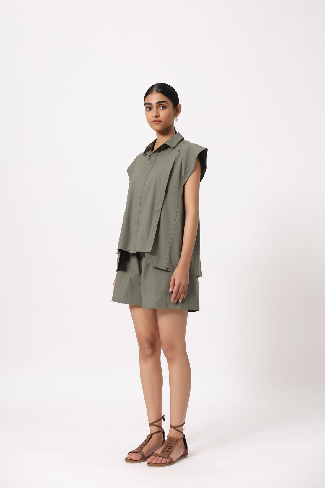Women Khaki Green Solid Cotton Short Sleeve Shirt Collar Co-Ord Set