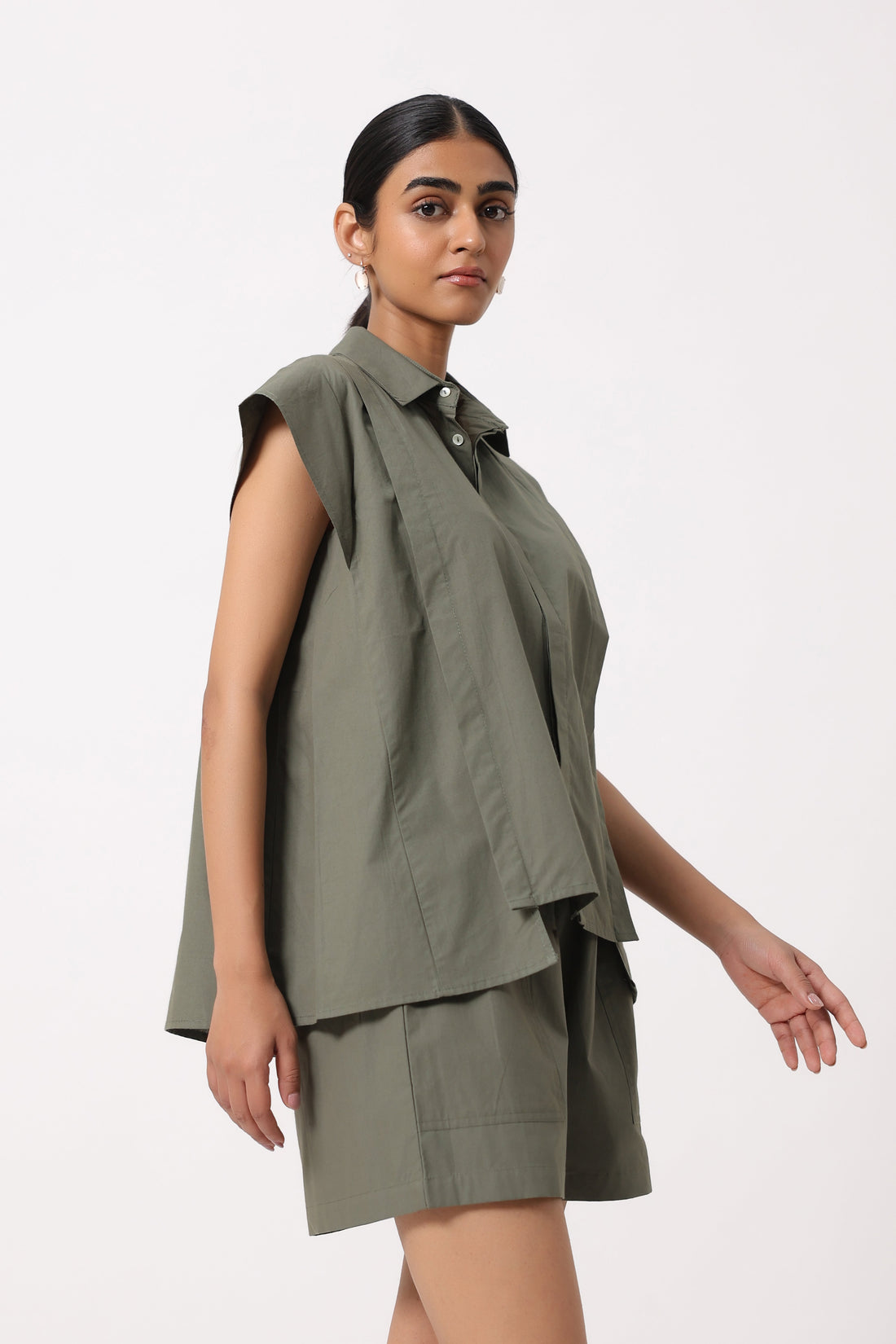 Women Khaki Green Solid Cotton Short Sleeve Shirt Collar Co-Ord Set